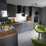 The Warehouse Дом отдыха